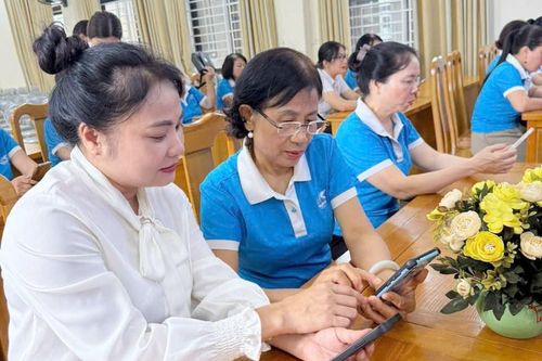 Lào Cai: Hơn 16.000 ý kiến góp ý đối với dự thảo Nghị quyết sửa đổi, bổ sung một số điều của Hiến pháp năm 2013