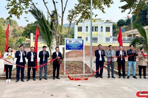 Trách nhiệm - tận tâm của người thợ điện