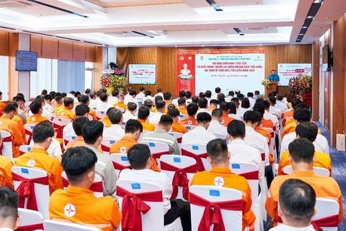 EVNGENCO3 biểu dương 38 gương điển hình tiên tiến, 42 người lao động ngành Điện tiêu biểu năm 2025