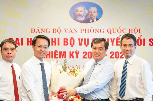 Đại hội Chi bộ Vụ Chuyển đổi số nhiệm kỳ 2025 - 2027