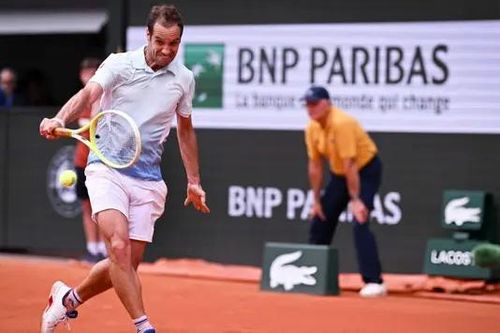 Thất bại của những tay vợt chủ nhà Pháp tại Roland Garros