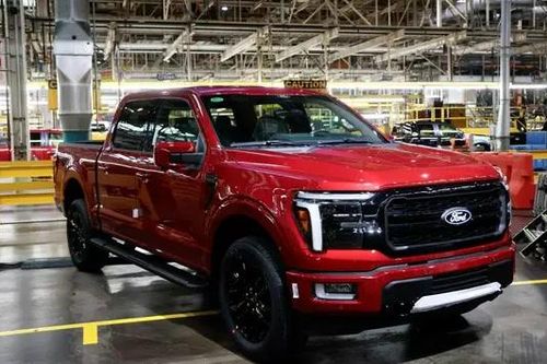 Ford gọi sửa chữa 1 triệu xe tại Mỹ do lỗi camera