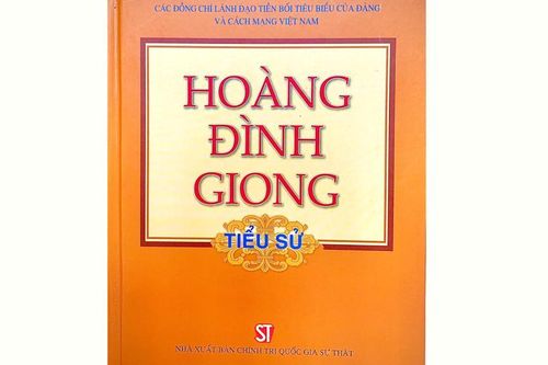 Cuốn sách Hoàng Đình Giong - Tiểu sử