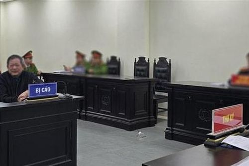 Giữ nguyên mức án 3 năm tù đối với bị cáo Trần Đình Triển