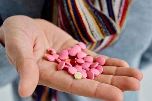 3 hiểu lầm phổ biến về tương tác thuốc