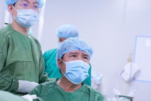 Bệnh viện Đa khoa TP Vinh làm chủ kỹ thuật HoLEP điều trị phì đại tuyến tiền liệt