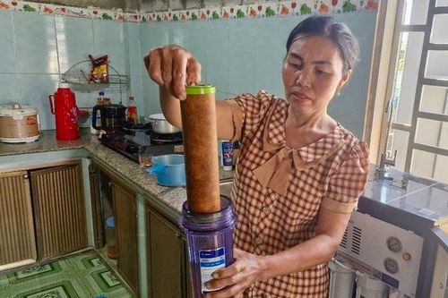 Nguồn nước ngầm dồi dào, hàng trăm hộ dân vẫn 'khát' nước sạch