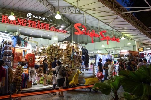 Công ty nhà thiếu gia Phan Thành đứng sau Saigon Square