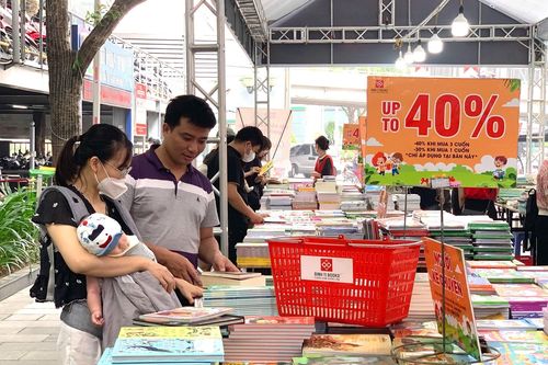 Hội sách thiếu nhi 2025: 'Sách hay cho bé, đón hè an vui'