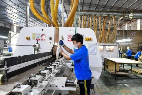 Đổi mới tư duy, tiếp sức cho người làm giàu chân chính