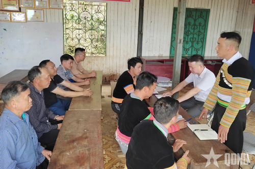 Đảng trong lòng người Mông nơi gập ghềnh đá núi - Bài 1: Không gặp người của Đảng không về