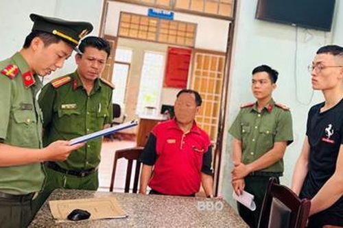 Rủ bạn đi làm 'việc nhẹ, lương cao'