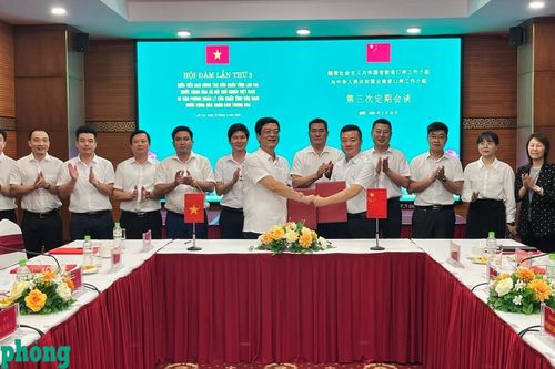 Hội đàm công tác cửa khẩu tỉnh Lào Cai (Việt Nam) và tỉnh Vân Nam (Trung Quốc) lần thứ 3