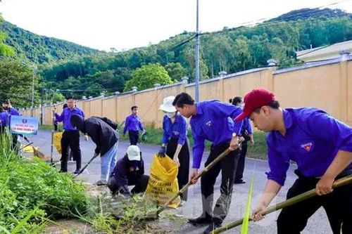 8 đội hình ra quân chiến dịch Thanh niên tình nguyện hè Đà Nẵng 2025