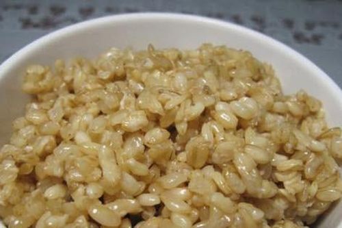 5 lưu ý khi ăn cơm rượu Tết Đoan Ngọ tốt cho sức khỏe, tránh nồng độ cồn