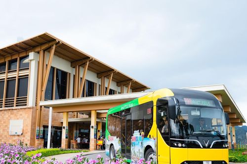 Cát Bà: Vận tải xanh ra mắt cùng hàng loạt trải nghiệm vui chơi giải trí mới