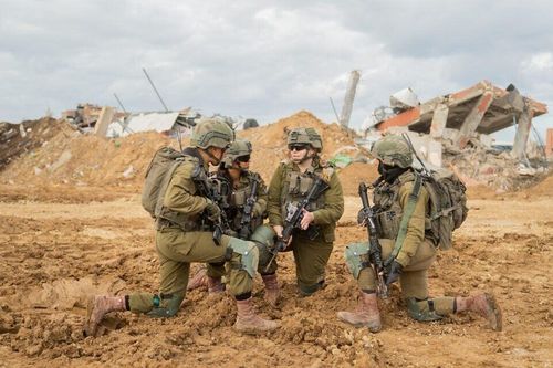 Nữ binh sĩ Israel - Khi quân phục trở thành rào cản chiến đấu
