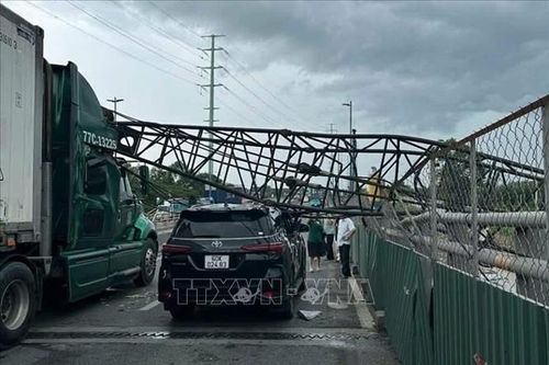 Hàng loạt tai nạn xảy ra trong cơn mưa dông tại TP. Hồ Chí Minh
