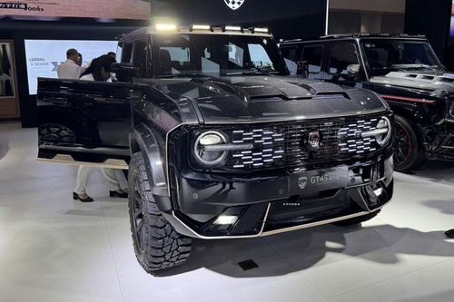 SUV địa hình siêu hầm hố, công suất 275 mã lực, giá gần 2,9 tỷ đồng