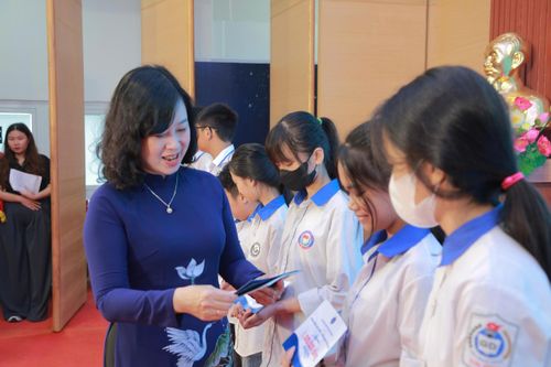 Lễ phát động Tháng hành động vì trẻ em: 'Ưu tiên nguồn lực hoàn thành các mục tiêu vì trẻ em'