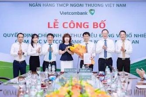 Vietcombank bổ nhiệm giám đốc chi nhánh Nghệ An