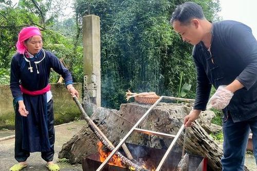 Cặp vợ chồng người Tày học để phát triển du lịch cộng đồng, đổi thay cuộc sống