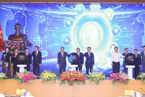 Tôn vinh doanh nghiệp có những đóng góp lớn