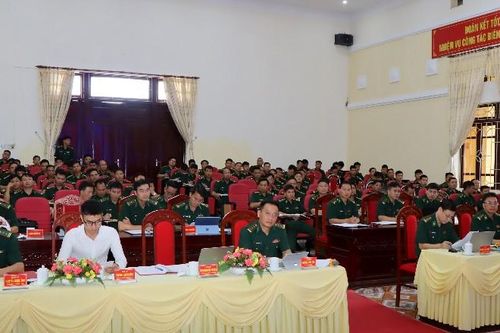 Triển khai phong trào 'Bình dân học vụ số' và tập huấn nâng cao kiến thức kỹ năng chuyển đổi số