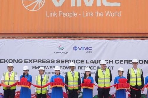 VIMC Lines hợp tác với DP World đưa vào hoạt động tuyến vận tải xanh Mekong Express
