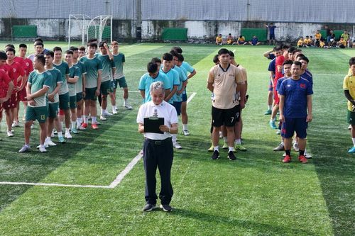 Khai mạc Giải bóng đá Kinh tế Môi trường khu vực đồng bằng sông Hồng mở rộng lần thứ nhất