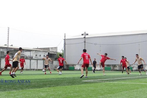 Khai mạc giải bóng đá Kinh tế Môi trường tại Hải Dương
