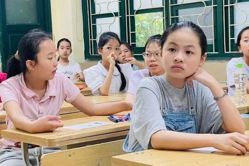 1 chọi 18 để vào lớp 6 trường THCS Nguyễn Tất Thành