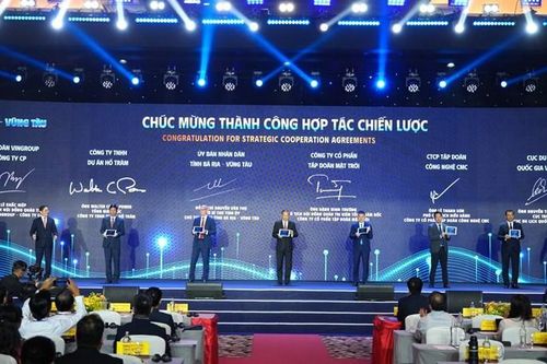 Bà Rịa - Vũng Tàu đề xuất Sun Group phát triển hàng loạt dự án hạ tầng