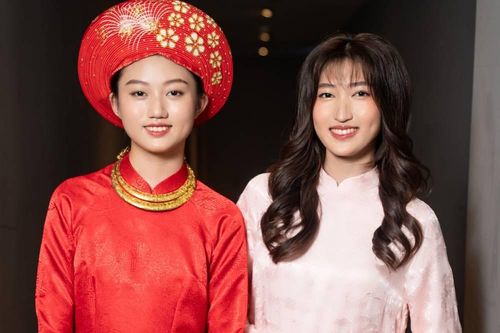 Chị em Mai Cát Vi cùng đóng phim 'Út Lan: Oán linh giữ của'