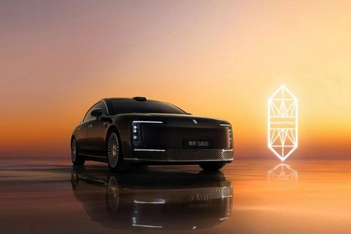 Sedan điện Trung Quốc chốt giá hơn 98.000 USD, đối thủ của Maybach