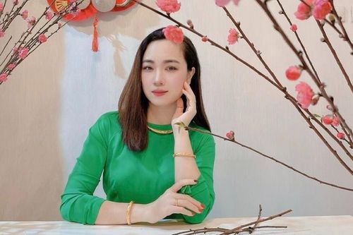 Trên trời nguyện làm chim liền cánh, dưới đất nguyện làm cây liền cành