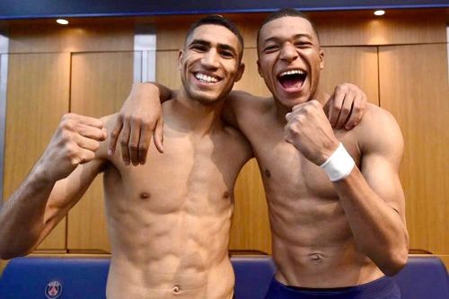 Thân hình lý tưởng của Achraf Hakimi