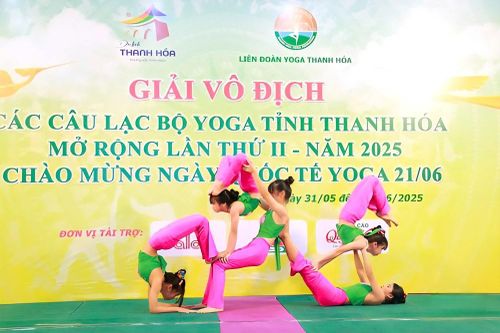 Sức sống Yoga lan tỏa giữa lòng xứ Thanh