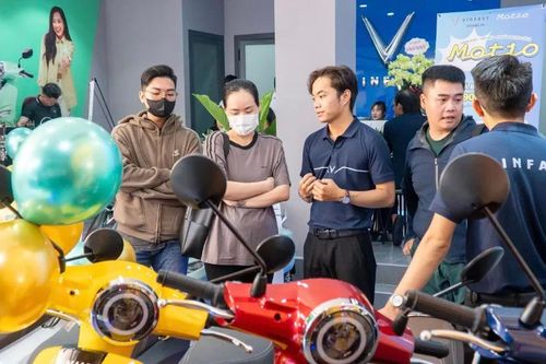 Giải pháp di chuyển mới cho Gen Z: Xe điện chỉ từ 12 triệu đồng, chạy 82km/sạc