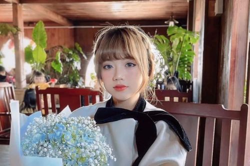 Nhan sắc hot girl Lâm Đồng vừa chia tay streamer DEV Nguyễn
