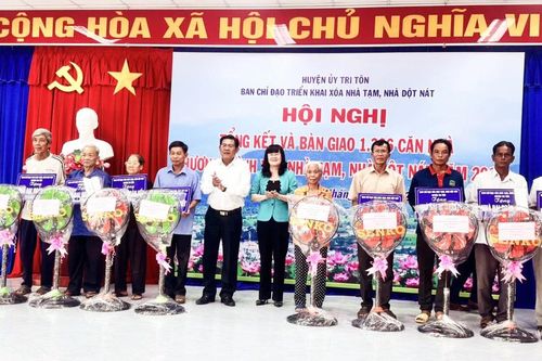An Giang hoàn thành Chương trình xóa nhà tạm tại huyện miền núi Tri Tôn