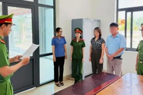 Chủ tịch xã chỉ đạo kế toán lập khống chứng từ, lấy tiền tuần tra rừng để tiếp khách