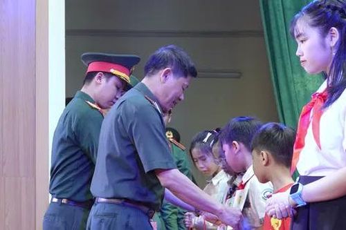 Học viện Quân y tôn vinh 131 học sinh xuất sắc tiêu biểu