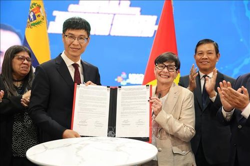 Venezuela muốn Việt Nam chia sẻ kinh nghiệm phát triển khoa học - công nghệ