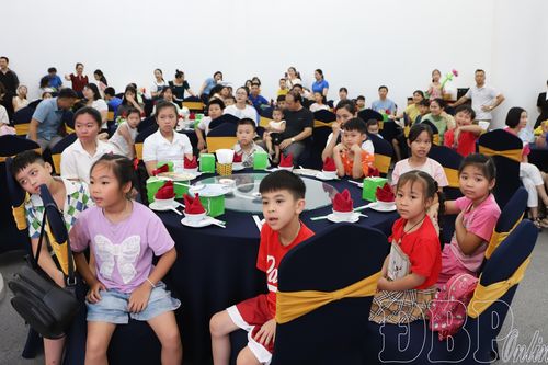 Hơn 150 trẻ em vui Tết Thiếu nhi