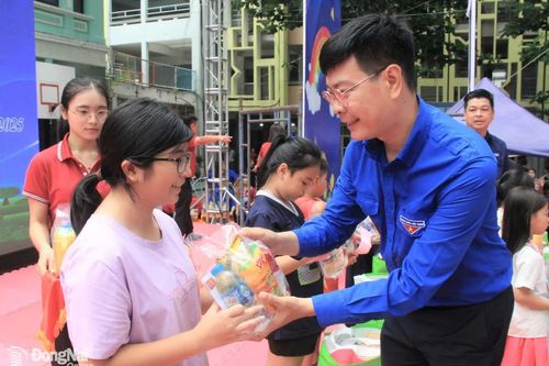 Nhiều hoạt động dành cho thiếu nhi trong ngày 1-6