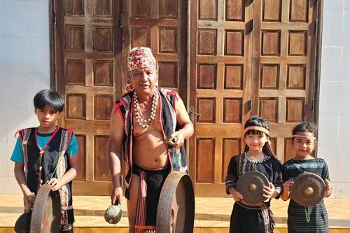 Những người 'giữ lửa' văn hóa Jrai, Bahnar