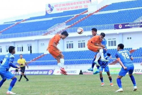 Lâm Đồng thất bại 1 - 2 trước Kon Tum trên sân nhà Đà Lạt