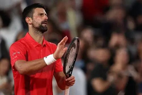 Djokovic, Sinner vào vòng 4 Roland Garros