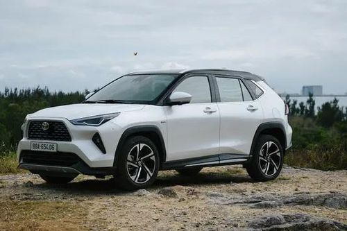 Gọi sửa chữa Toyota Yaris cross HEV tại Việt Nam